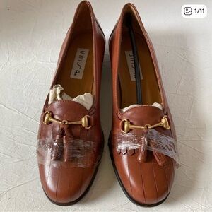 Vintage NIB Unisa “Kleo” horse-bit brandy colored leather loafers Size 6